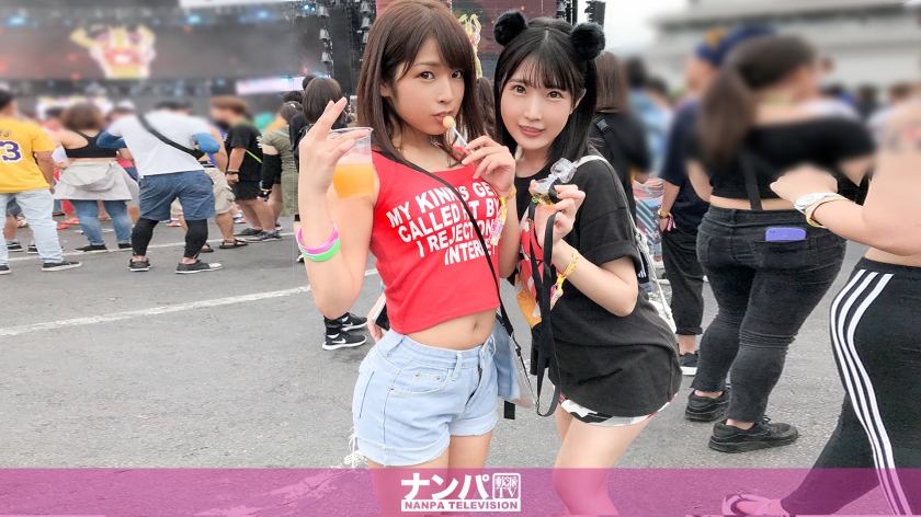 20歳JD2人組をホテルに連れ込み！EDMフェス後の秘密の4Pフェス♪