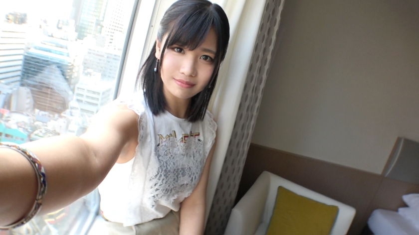 【初撮り】好奇心旺盛な20歳女子大生、AV体験で驚きの反応！